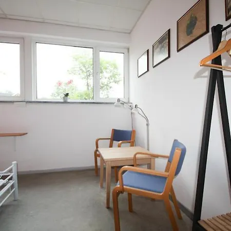 Postgaarden-gram Gram